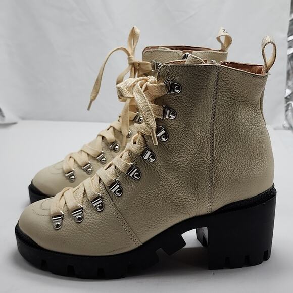 SCHUTZ XAYENE EGGSHELL LUG SOLE ANKLE BOOTIES WOMEN'S 6.5 NWOB - Picture 6 of 16